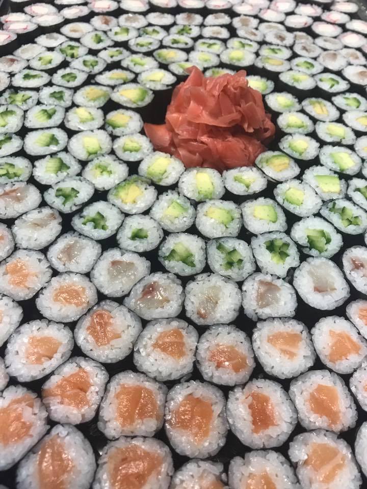 Maki mandala for your event - sushi delivery